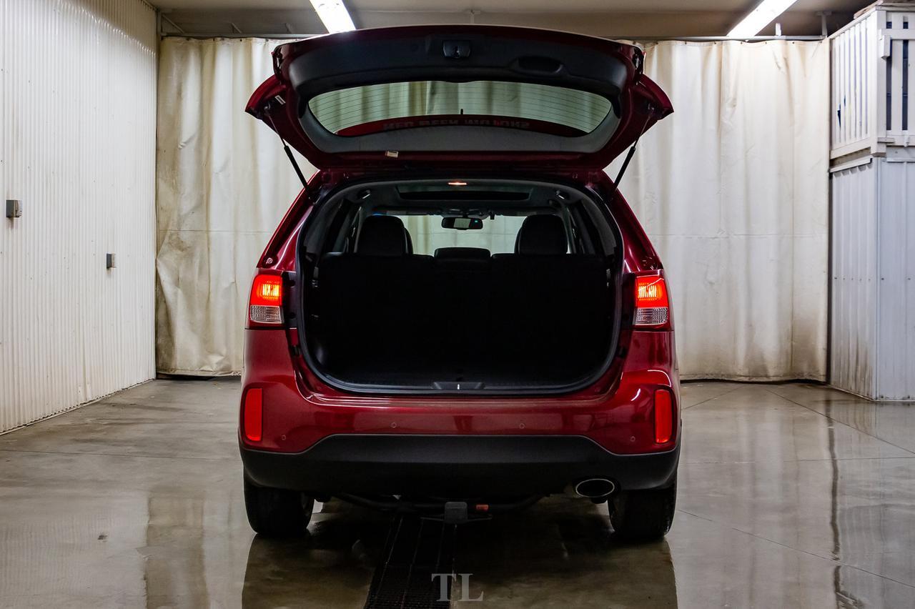 2015 Kia Sorento AWD EX Leather Roof BCam Red Deer AB
