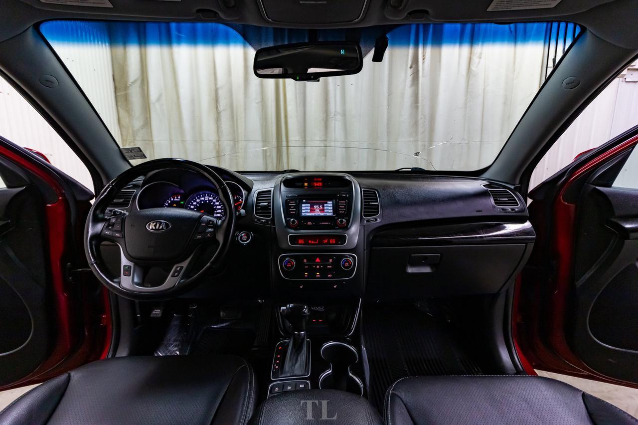 2015 Kia Sorento AWD EX Leather Roof BCam Red Deer AB