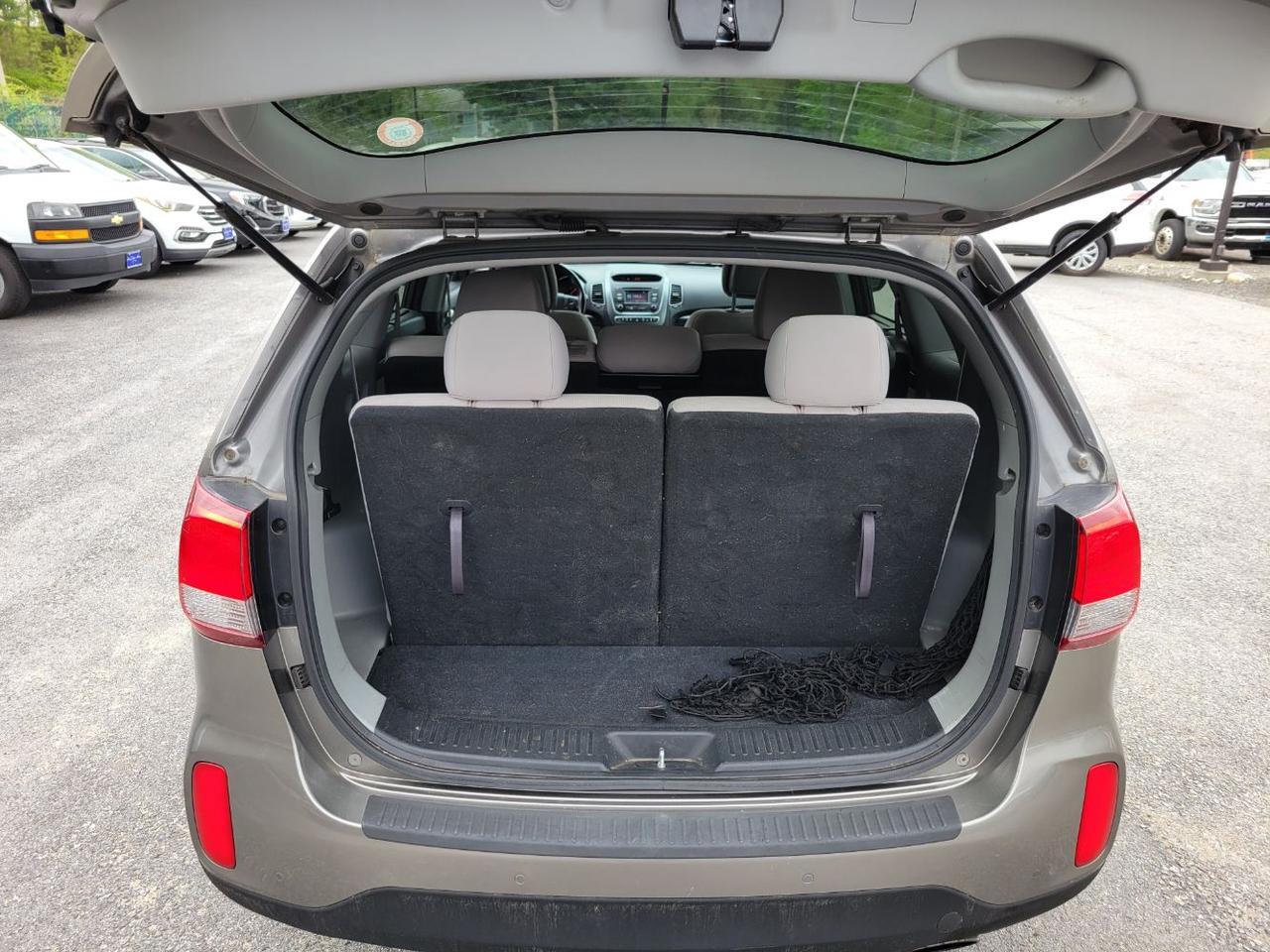2015 Kia Sorento LX Charlton MA