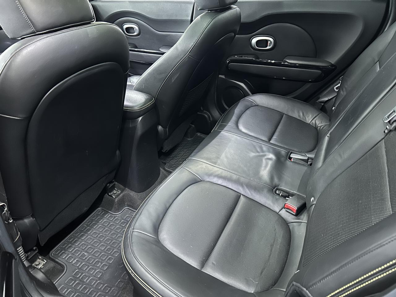 2015 Kia Soul 4d Hatchback + Benwood WV