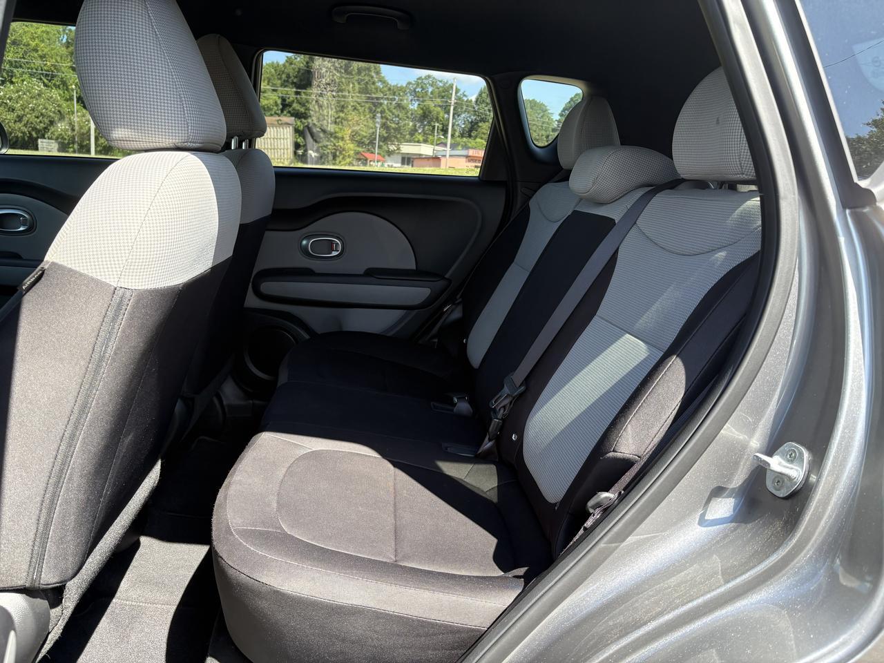 2015 Kia Soul BASE Meridian MS