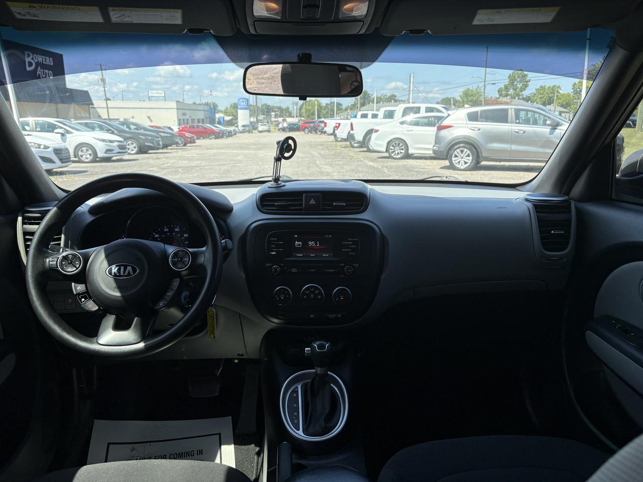 2015 Kia Soul BASE Meridian MS