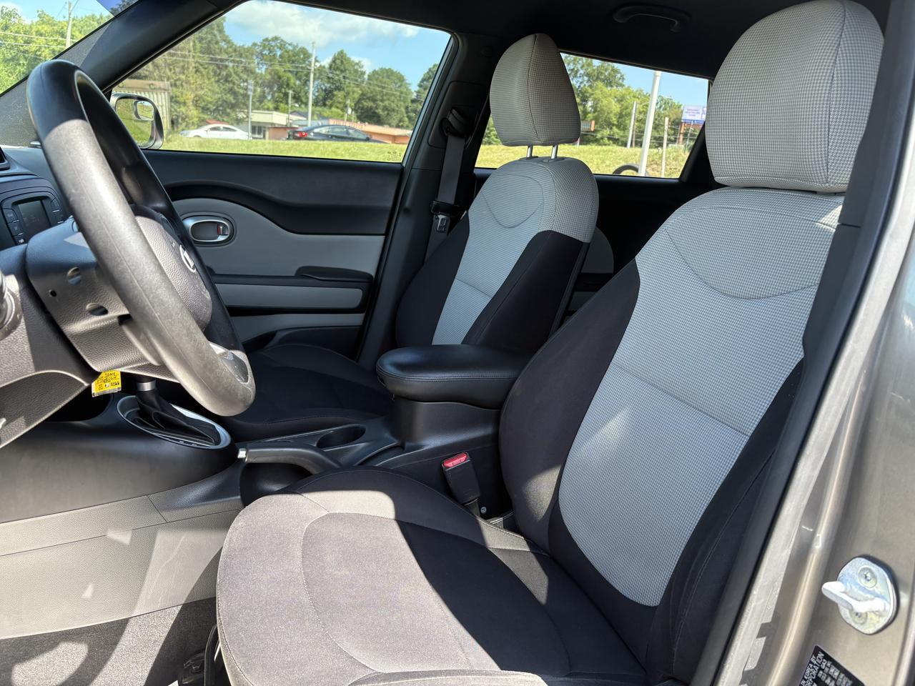 2015 Kia Soul BASE Meridian MS