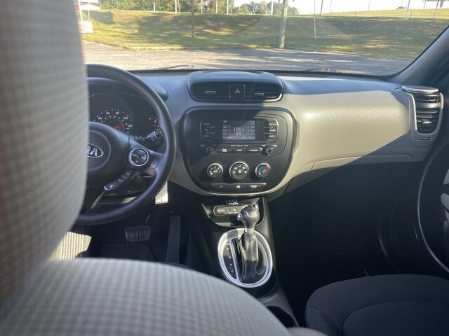 2015 Kia Soul BASE Meridian MS