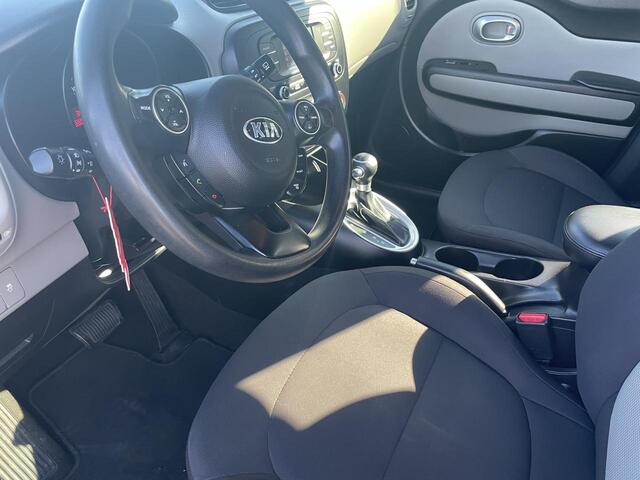 2015 Kia Soul BASE Meridian MS