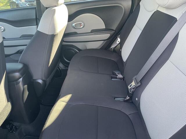 2015 Kia Soul BASE Meridian MS