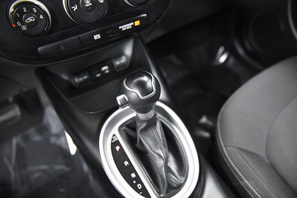 2015 Kia Soul Base Akron OH