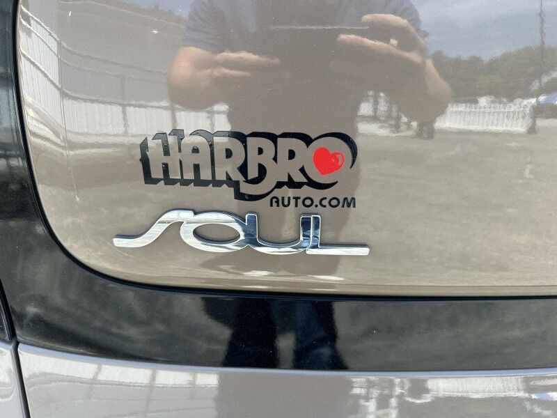 2015 Kia Soul ONLY 26K MILES - SUNROOF Whitinsville MA