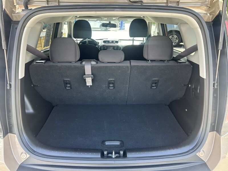 2015 Kia Soul ONLY 26K MILES - SUNROOF Whitinsville MA