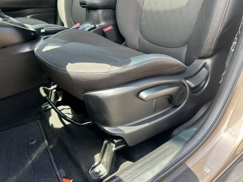2015 Kia Soul ONLY 26K MILES - SUNROOF Whitinsville MA
