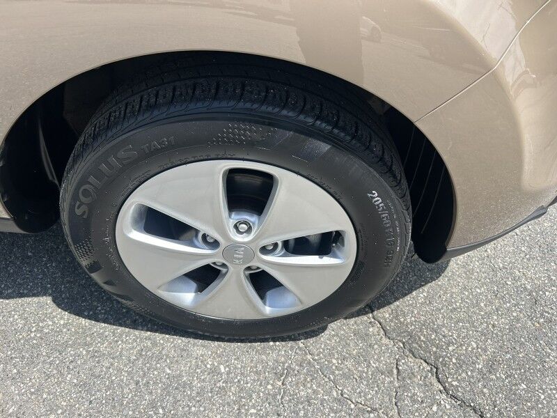 2015 Kia Soul ONLY 26K MILES - SUNROOF Whitinsville MA