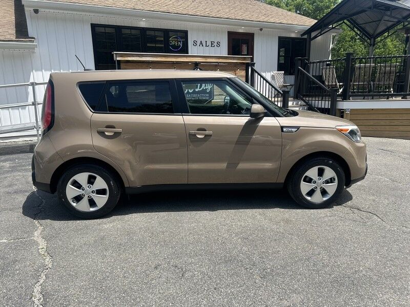 2015 Kia Soul ONLY 26K MILES - SUNROOF Whitinsville MA