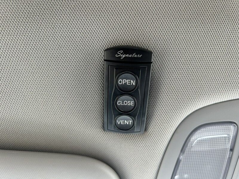 2015 Kia Soul ONLY 26K MILES - SUNROOF Whitinsville MA