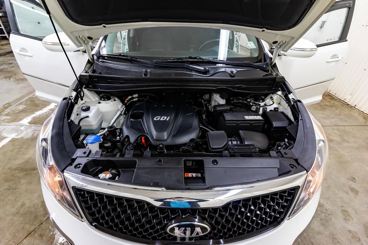 2015 Kia Sportage AWD LX Sport Red Deer AB