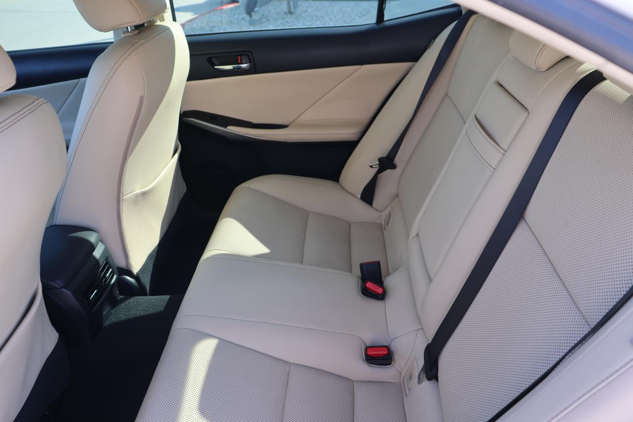 2015 LEXUS IS 250 Houston TX
