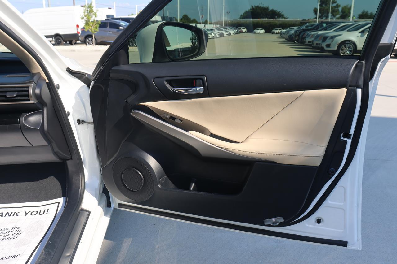 2015 LEXUS IS 250 Houston TX