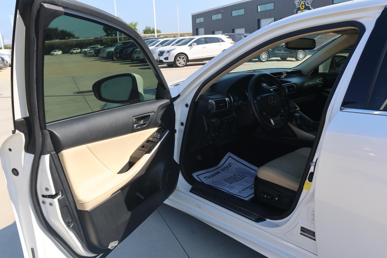 2015 LEXUS IS 250 Houston TX