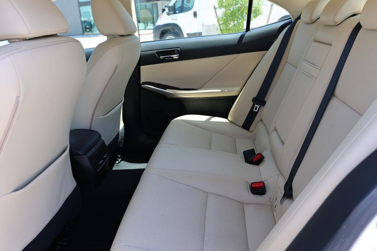 2015 LEXUS IS 250 Houston TX