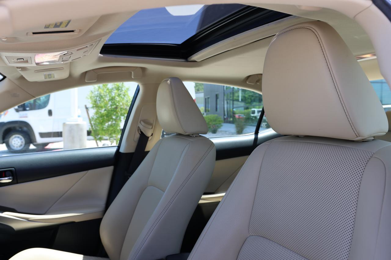 2015 LEXUS IS 250 Houston TX