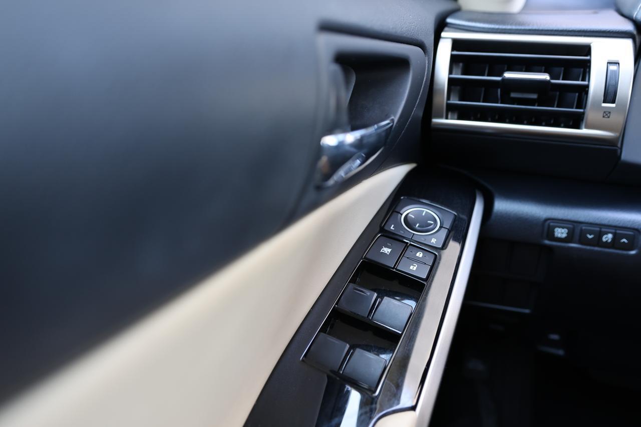 2015 LEXUS IS 250 Houston TX