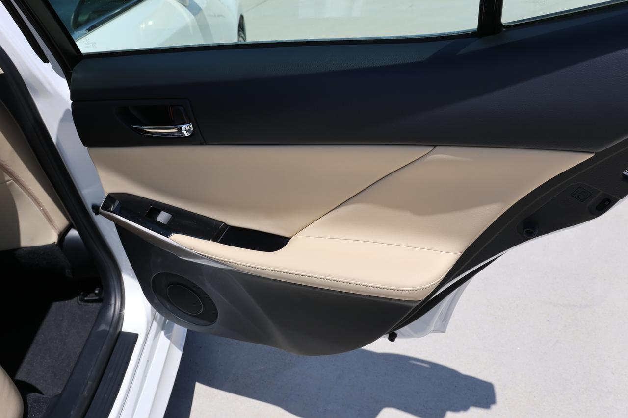 2015 LEXUS IS 250 Houston TX