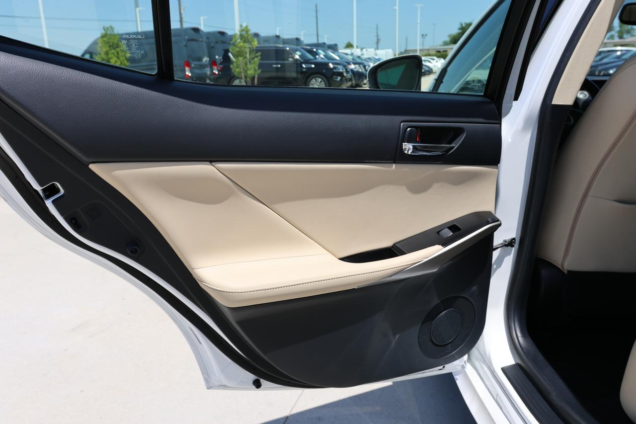 2015 LEXUS IS 250 Houston TX