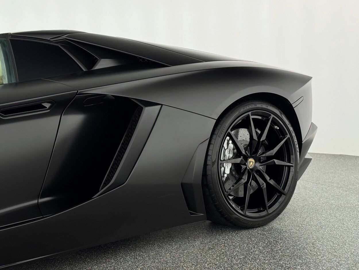 2015 Lamborghini Aventador LP700-4 Bellevue WA