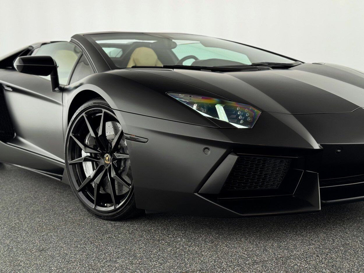 2015 Lamborghini Aventador LP700-4 Bellevue WA