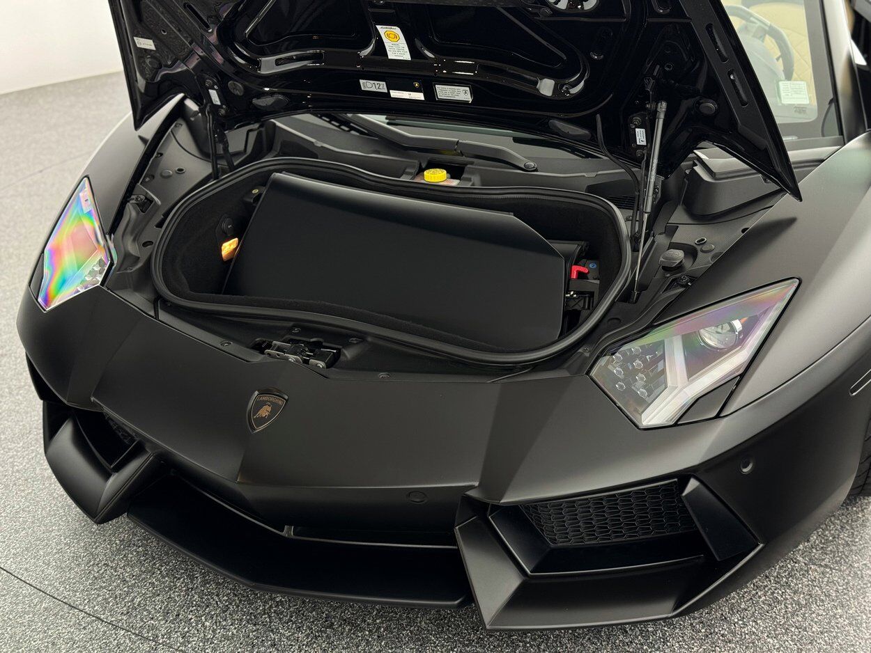 2015 Lamborghini Aventador LP700-4 Bellevue WA