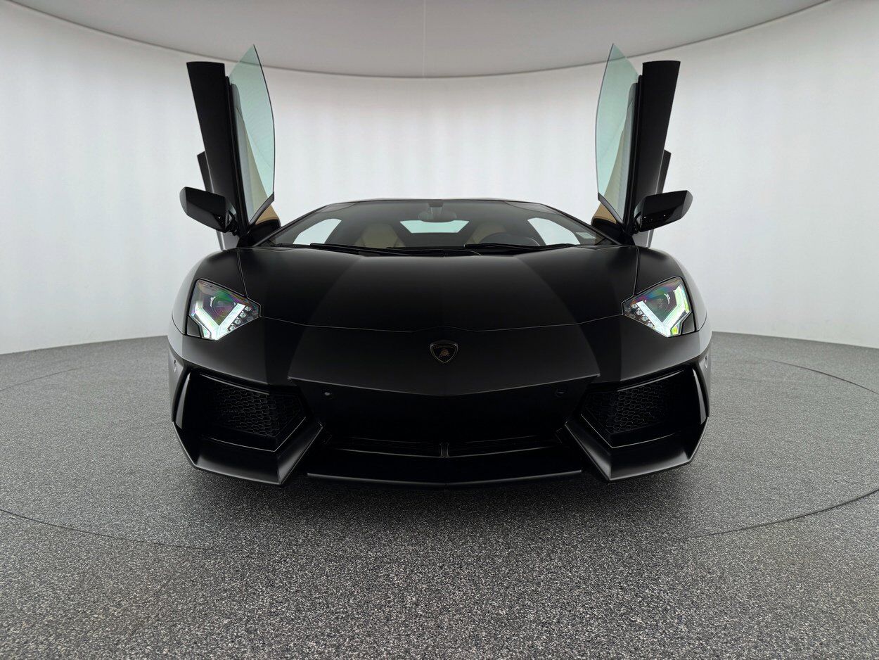 2015 Lamborghini Aventador LP700-4 Bellevue WA