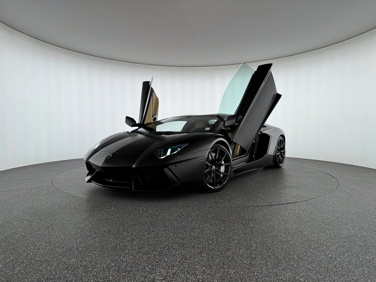 2015 Lamborghini Aventador LP700-4 Bellevue WA