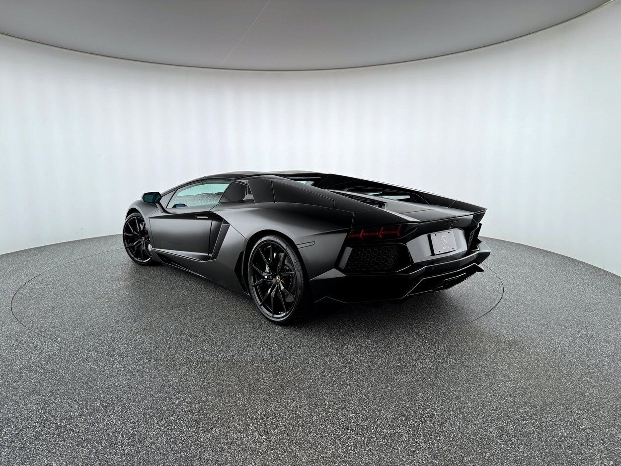 2015 Lamborghini Aventador LP700-4 Bellevue WA