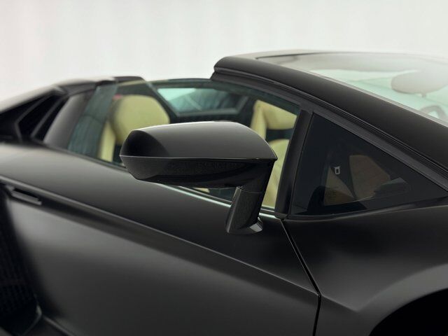 2015 Lamborghini Aventador LP700-4 Bellevue WA
