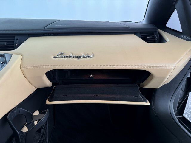 2015 Lamborghini Aventador LP700-4 Bellevue WA