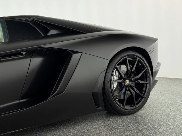 2015 Lamborghini Aventador LP700-4 Bellevue WA