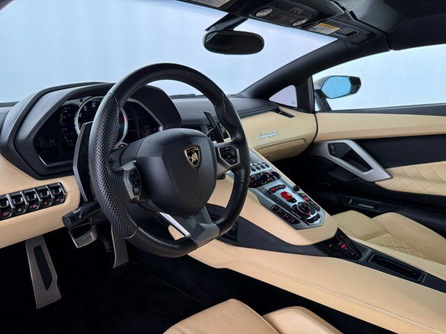 2015 Lamborghini Aventador LP700-4 Bellevue WA