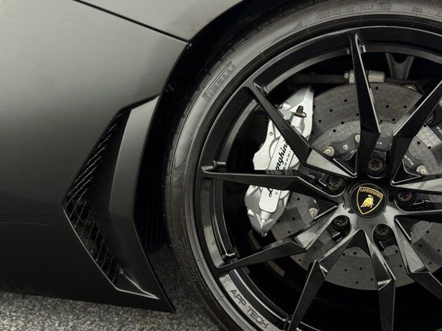 2015 Lamborghini Aventador LP700-4 Bellevue WA