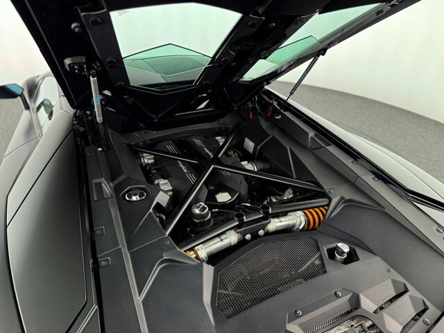 2015 Lamborghini Aventador LP700-4 Bellevue WA