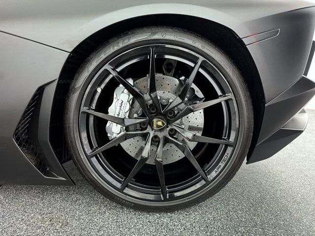 2015 Lamborghini Aventador LP700-4 Bellevue WA