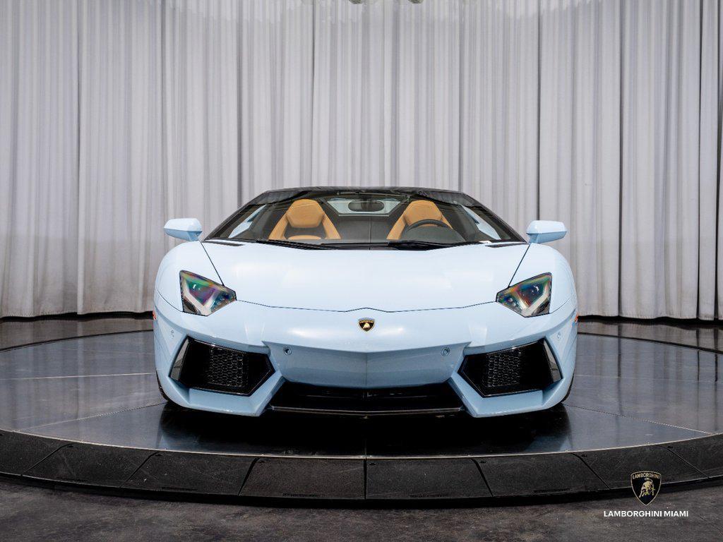 2015 Lamborghini Aventador LP700-4 Roadster