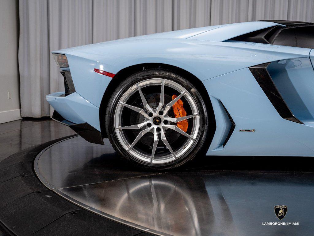 2015 Lamborghini Aventador LP700-4 Roadster North Miami Beach FL