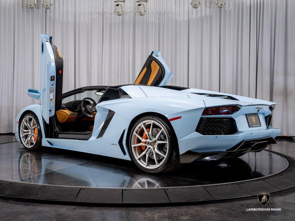 2015 Lamborghini Aventador LP700-4 Roadster North Miami Beach FL