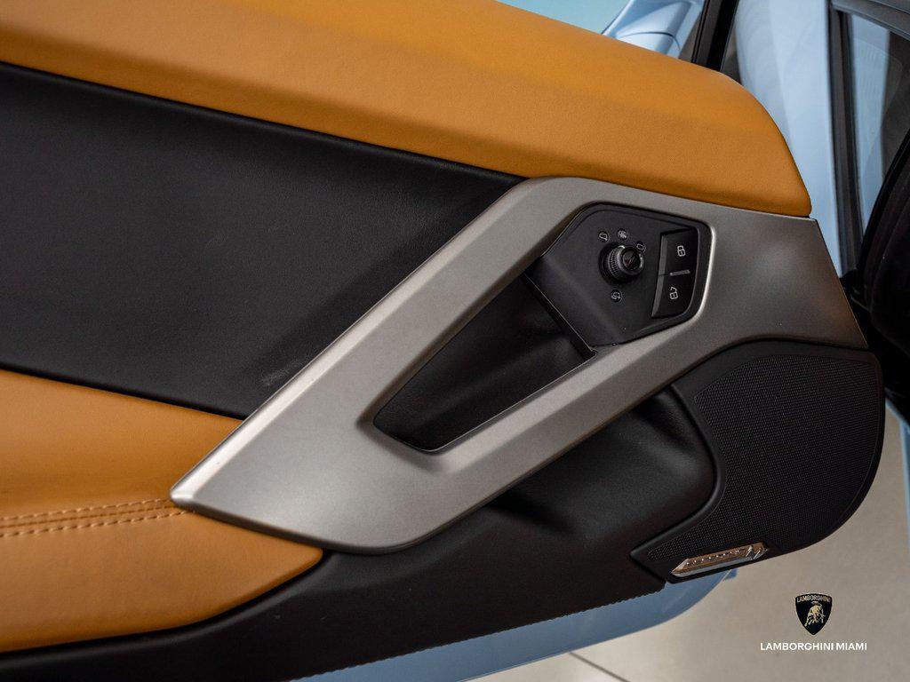2015 Lamborghini Aventador LP700-4 Roadster North Miami Beach FL