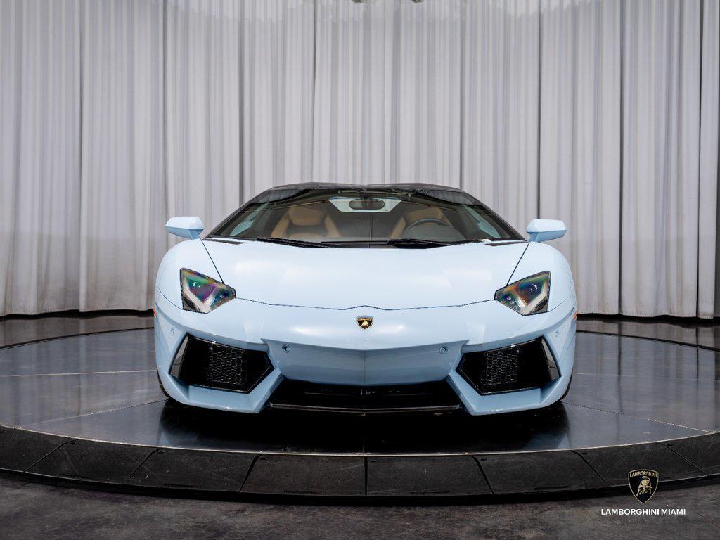2015 Lamborghini Aventador LP700-4 Roadster
