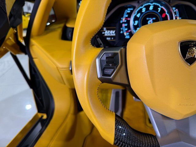 2015 Lamborghini Aventador Roadster Giallo Orion paint/calipers, custom interior, HRE wheels, Sensonum audio AND MUCH MORE!!! Fort Lauderdale FL