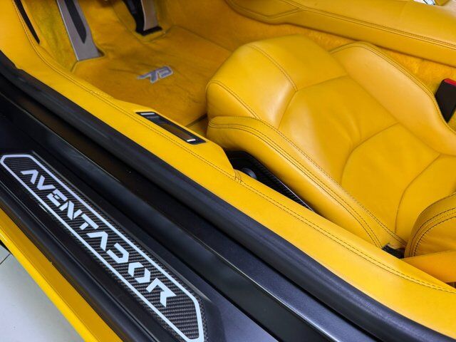 2015 Lamborghini Aventador Roadster Giallo Orion paint/calipers, custom interior, HRE wheels, Sensonum audio AND MUCH MORE!!! Fort Lauderdale FL