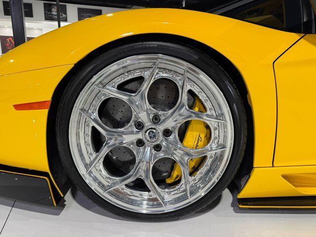 2015 Lamborghini Aventador Roadster Giallo Orion paint/calipers, custom interior, HRE wheels, Sensonum audio AND MUCH MORE!!! Fort Lauderdale FL
