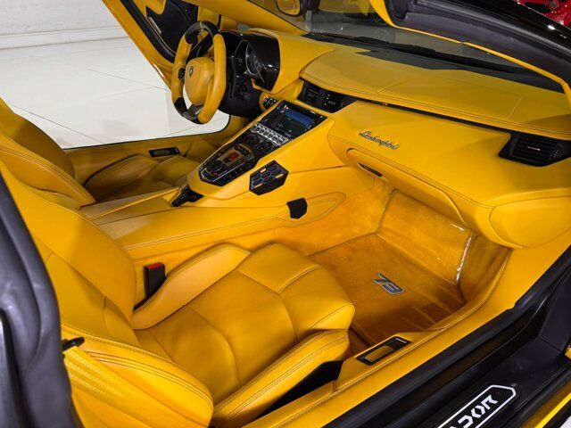 2015 Lamborghini Aventador Roadster Giallo Orion paint/calipers, custom interior, HRE wheels, Sensonum audio AND MUCH MORE!!! Fort Lauderdale FL