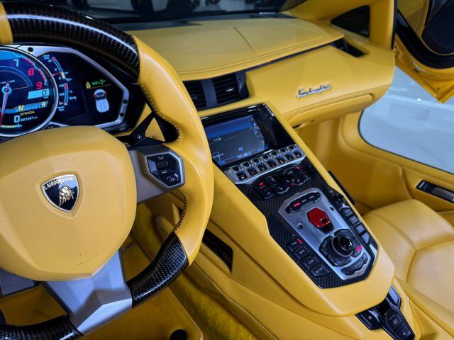 2015 Lamborghini Aventador Roadster Giallo Orion paint/calipers, custom interior, HRE wheels, Sensonum audio AND MUCH MORE!!! Fort Lauderdale FL