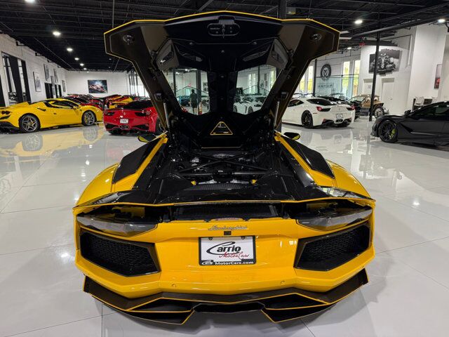 2015 Lamborghini Aventador Roadster Giallo Orion paint/calipers, custom interior, HRE wheels, Sensonum audio AND MUCH MORE!!! Fort Lauderdale FL